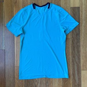 lululemon workout shirt